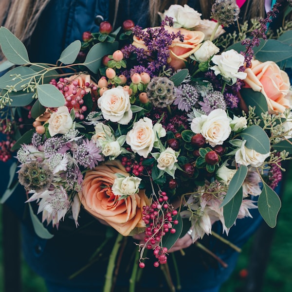 Hand-tied market bouquet